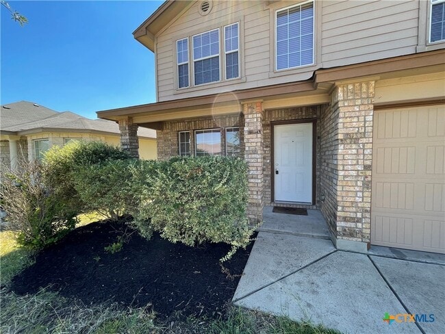 property at 5414 Lions Gate Ln