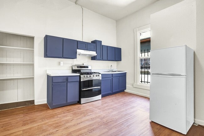 1021 Myrtle Ave in El Paso, TX - Building Photo - Building Photo