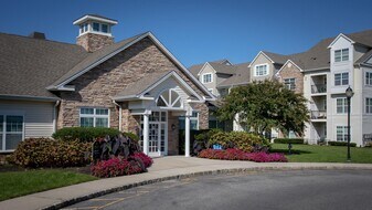 1 Charles Pond Dr in Coram, NY - Building Photo