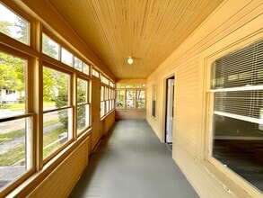 25 Amsterdam Ave in Muskegon Heights, MI - Building Photo - Building Photo
