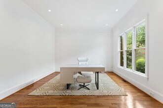 5170 Deerlake Dr in Alpharetta, GA - Building Photo - Building Photo