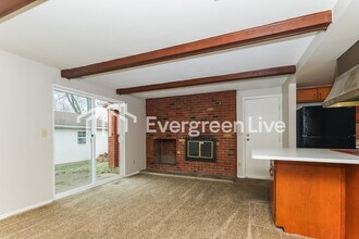 Coming Soon! in Dayton, OH - Building Photo - Building Photo