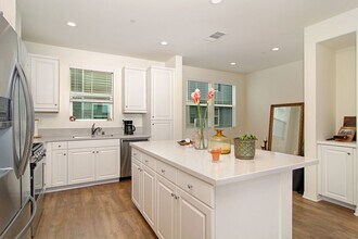 511 Sandpiper Wy in Imperial Beach, CA - Building Photo - Building Photo