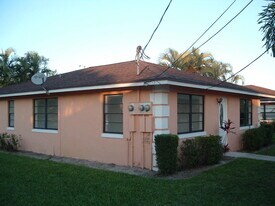 4648 Summit Blvd in West Palm Beach, FL - Building Photo