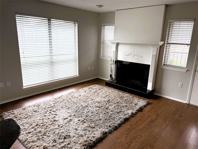 62 Evanston St in Houston, TX - Building Photo - Building Photo