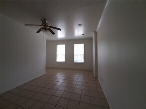 4542 Otterbury Dr in Houston, TX - Building Photo - Building Photo