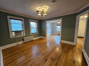 57 Dalewood Ave in Fairfield, CT - Building Photo - Building Photo