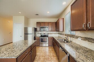 6212 Adair Dr in Austin, TX - Building Photo - Building Photo