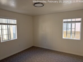 654 W 21st St in San Pedro, CA - Foto de edificio - Building Photo