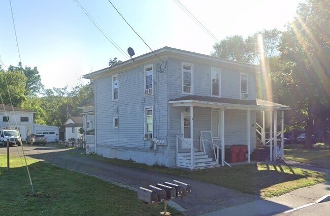 8573 Main St in Campbell, NY - Building Photo - Building Photo