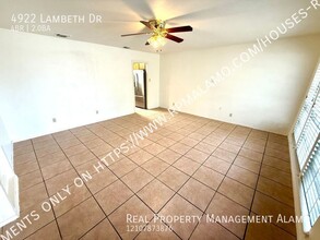 4922 Lambeth Dr in San Antonio, TX - Foto de edificio - Building Photo