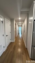 108 Warren St, Unit 3 in Boston, MA - Foto de edificio - Building Photo