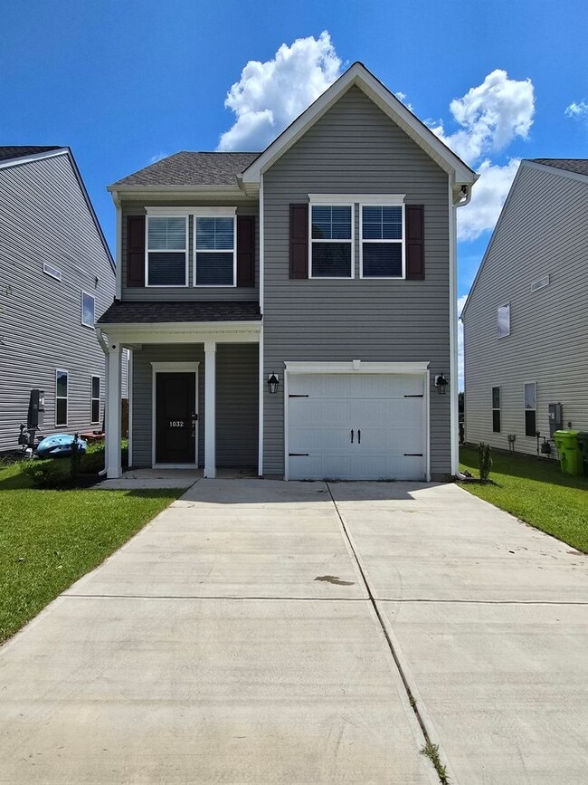 property at 1032 Crescent Moon Lp