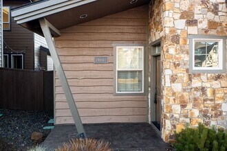 19661 Aspen Ridge Dr in Bend, OR - Building Photo - Building Photo