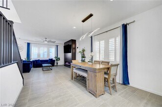 10362 Vista Argento Ave in Las Vegas, NV - Building Photo - Building Photo
