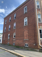 315 High St in New Britain, CT - Building Photo - Building Photo