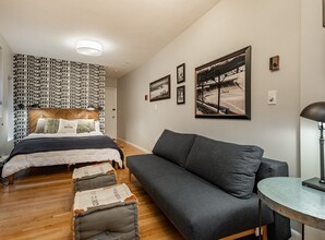 8 Battery St in Boston, MA - Building Photo - Building Photo