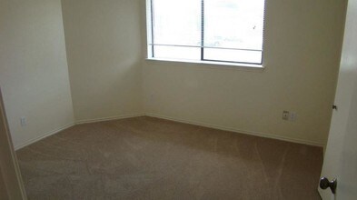 2809 Wimbledon Ct-Unit -A in Garland, TX - Building Photo - Building Photo