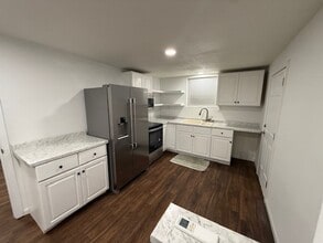 15 Bluff Ct in Fairview Heights, IL - Building Photo - Building Photo