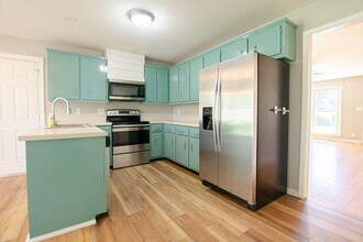 184 Kings Deer Dr in Clarksville, TN - Building Photo - Building Photo