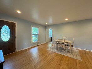 8903 Tudor Ln in Manassas, VA - Building Photo - Building Photo