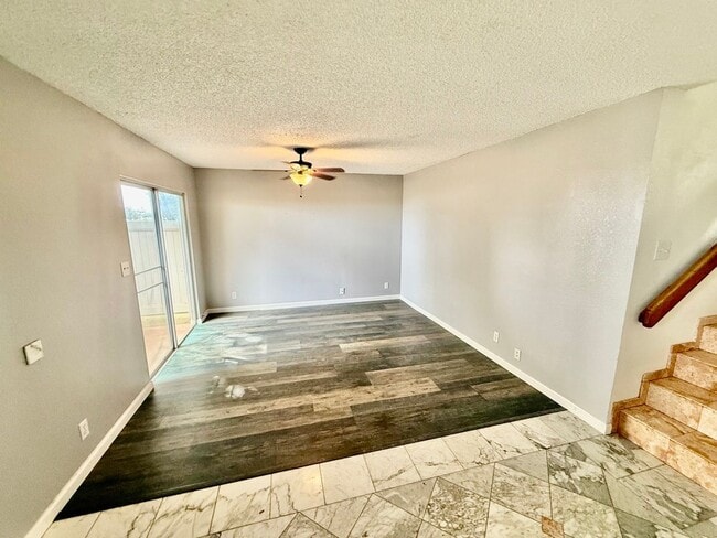 92-1270-1270 Kikaha St in Kapolei, HI - Building Photo - Building Photo