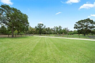 38279 FM 1488 in Hempstead, TX - Building Photo - Building Photo