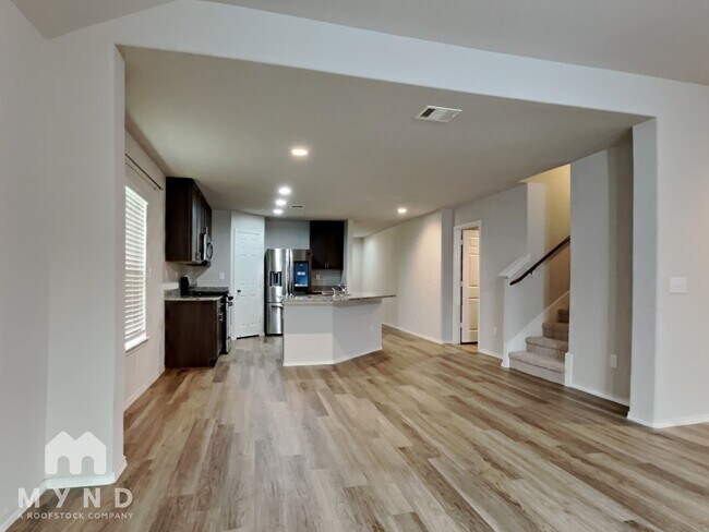 4242 Stuebner Hl Dr in Houston, TX - Foto de edificio - Building Photo