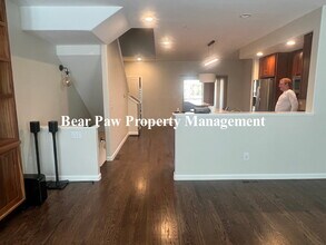 423 S Reed Ct in Lakewood, CO - Building Photo - Building Photo