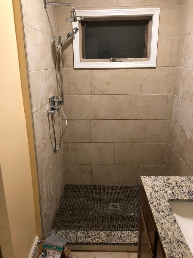 29 Ross St in Woonsocket, RI - Building Photo - Building Photo