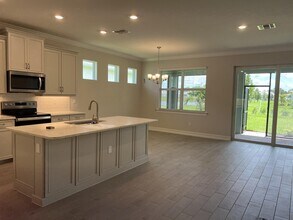 463 Polihale Way in Naples, FL - Building Photo - Building Photo