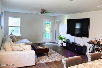 1554 Harpie Eagle NE in Bolivia, NC - Building Photo - Building Photo