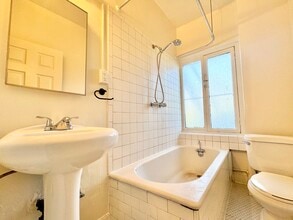 532 S Coronado St in Los Angeles, CA - Building Photo - Building Photo