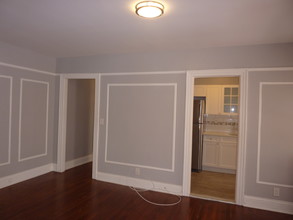 41-27 49th St in Long Island City, NY - Building Photo - Interior Photo