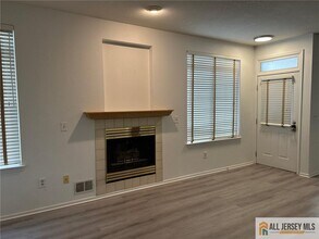 65 Wentworth Rd in Bedminster, NJ - Building Photo - Building Photo