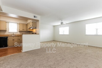 505 Corinthian Ave in Essington, PA - Building Photo - Building Photo