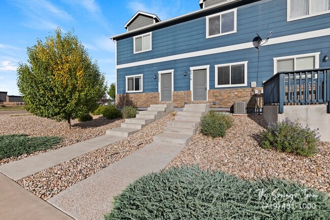 4210 Little Rock Vw in Colorado Springs, CO - Foto de edificio - Building Photo