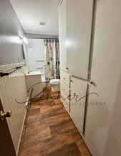 600 S Cedar Ave in Independence, MO - Building Photo - Building Photo
