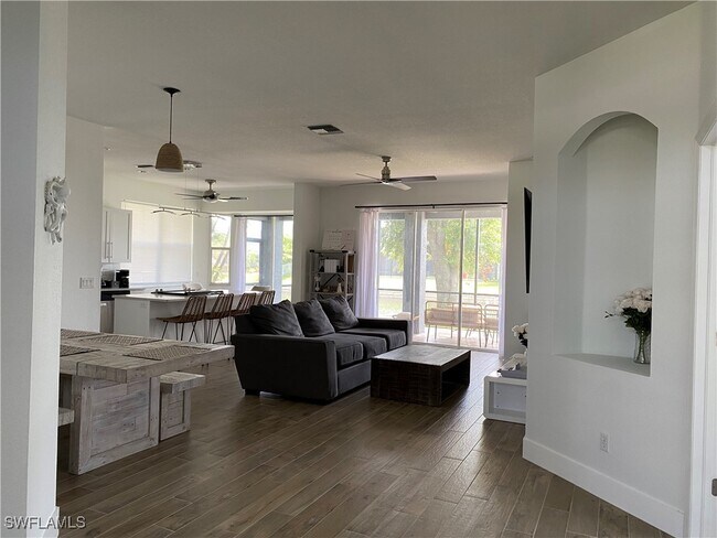 1756 Emerald Cove Cir