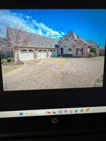 689 Dumaine Dr in Bossier City, LA - Building Photo
