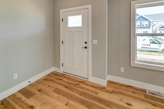 4863 Lacy Rd in Fitchburg, WI - Foto de edificio - Building Photo