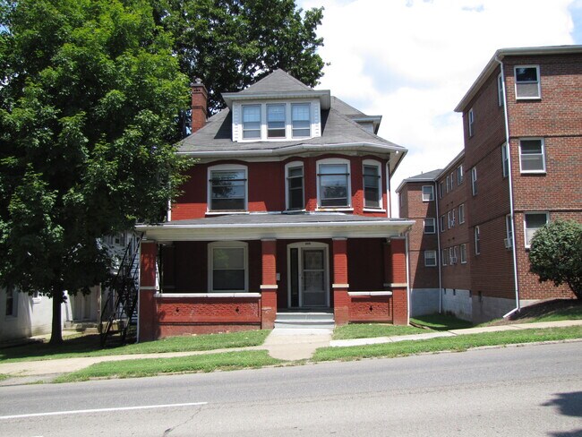 409 S Atherton St | Rentals in State College, PA