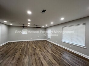 5429 Jenny Cir in Milton, FL - Building Photo - Building Photo