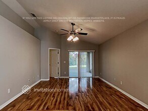 2879 Stags Leap Dr in Orange City, FL - Foto de edificio - Building Photo