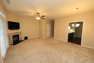 8227 Martello Ln in Raleigh, NC - Building Photo - Building Photo