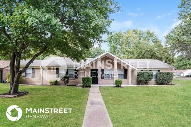 property at 8347 Bridgewood Dr