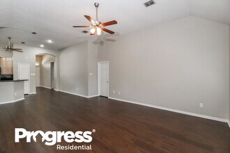 828 Pinnacle Cir in Lewisville, TX - Building Photo - Building Photo