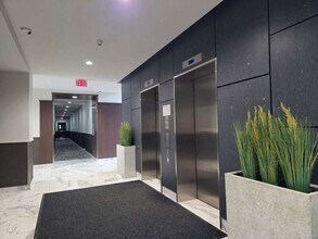 2510-2109 109 St NW in Edmonton, AB - Building Photo - Building Photo