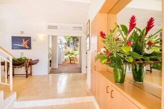 542 Ahina St in Honolulu, HI - Building Photo - Building Photo