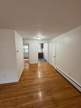 68 Warner St in Hamden, CT - Building Photo - Building Photo